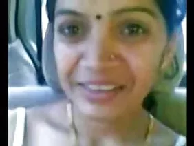 बिल्ली में युवा पड़ोसी गड़बड़ और उसके मुंह अश्लील पर शुक्राणु डाला